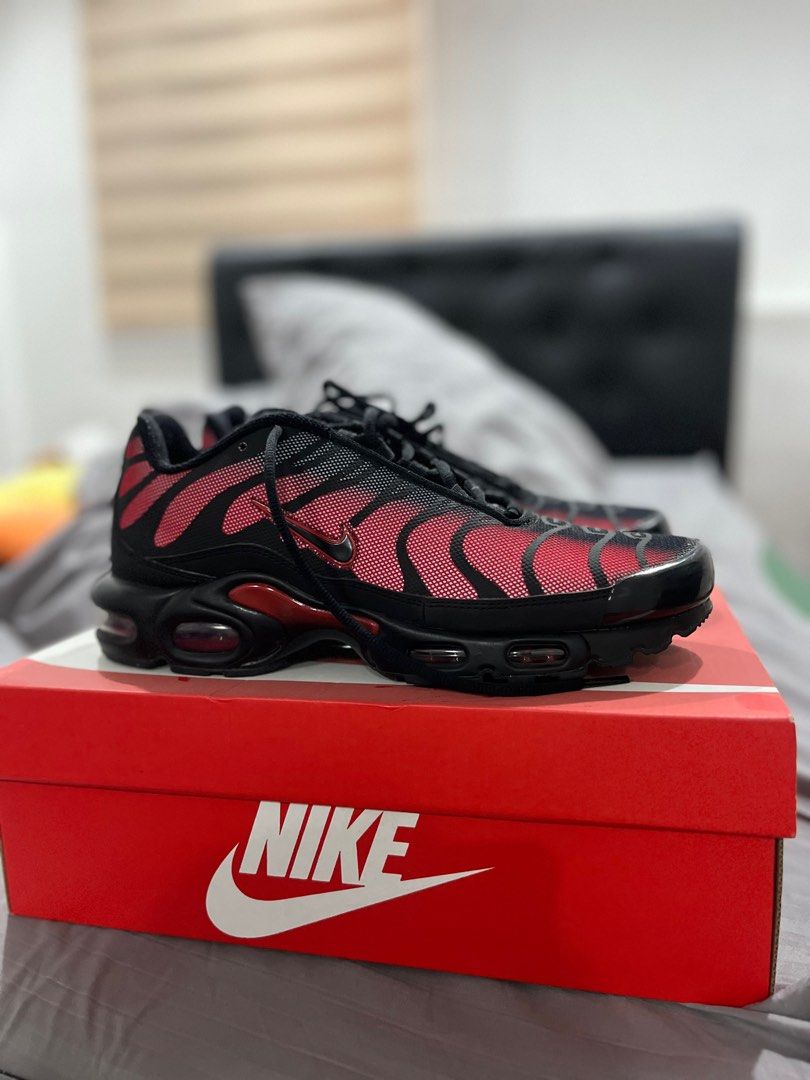 University red nike clearance air max plus