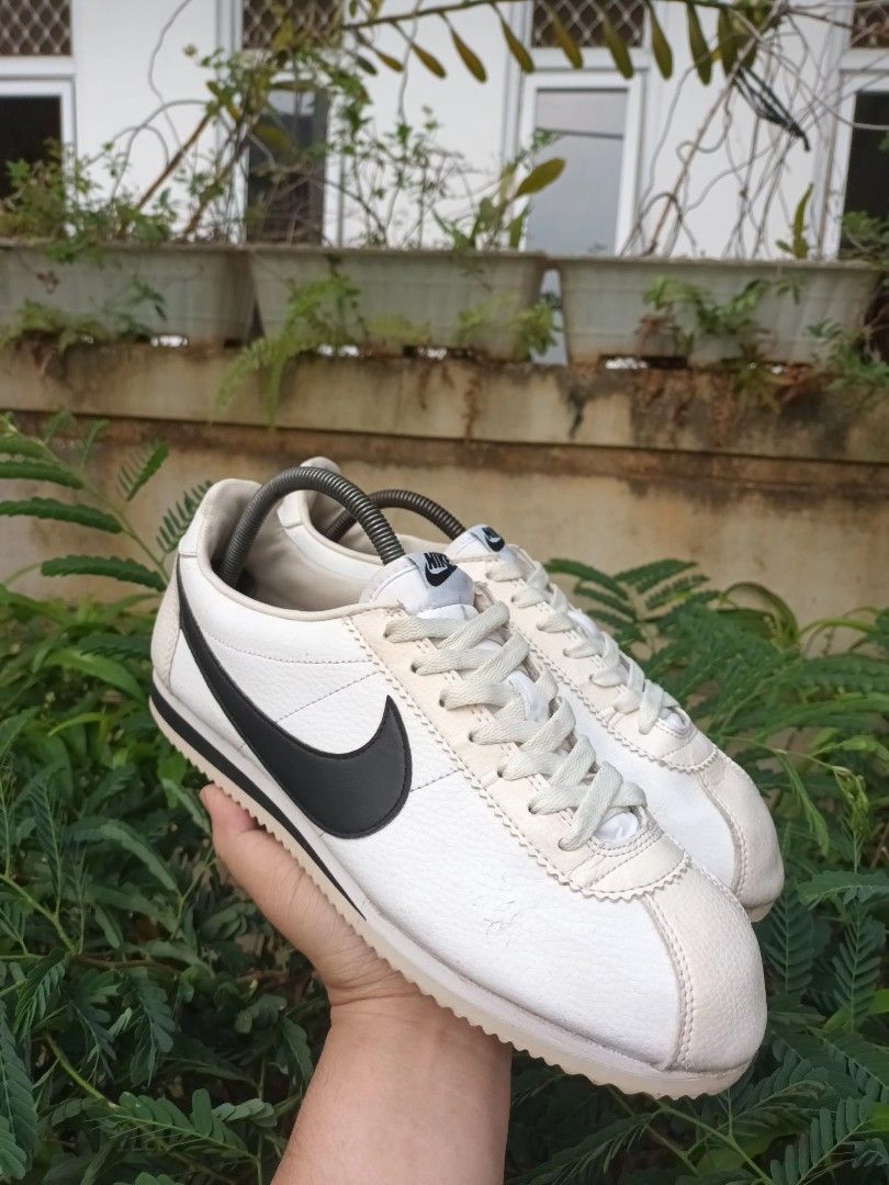 Nike Cortez White Black size 44 insole 28 W