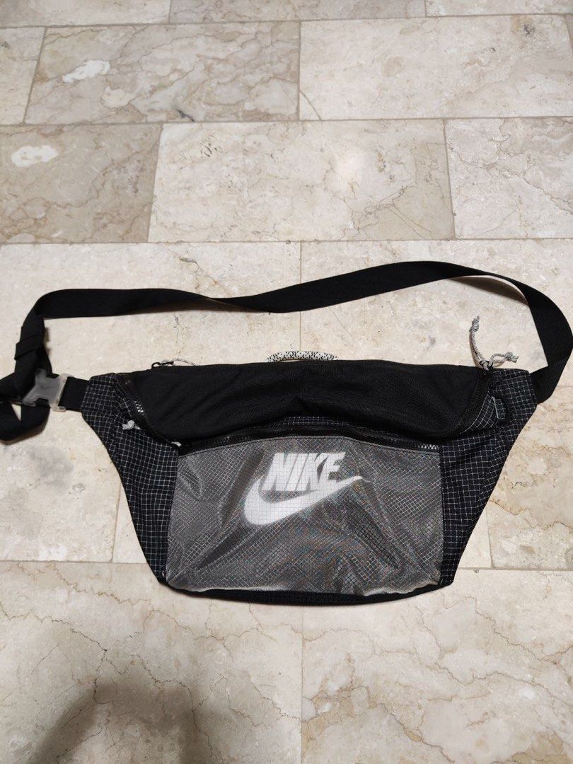 Nike waistpack cheap cross shoulder