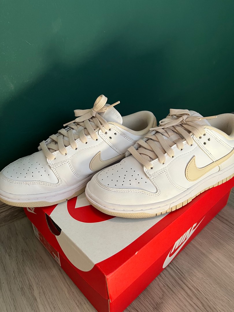 womens nike dunk low pearl white