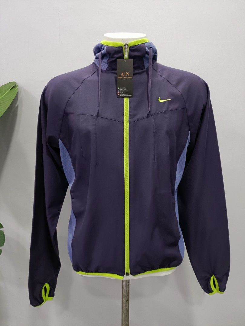 NIKE FitDry Running Jacket Women s Fashion Activewear on Carousell