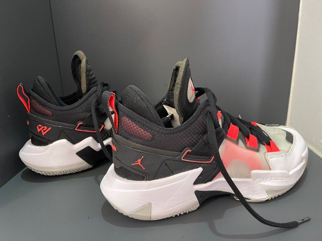 Nike top trainers 0.5