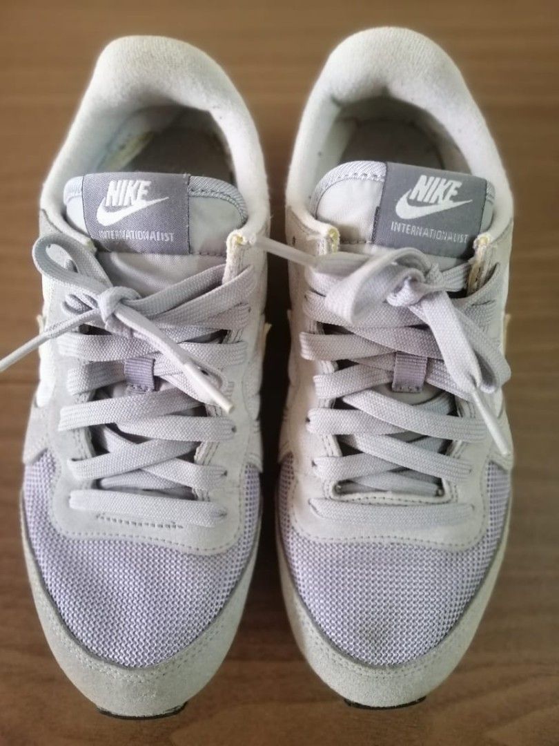 Nike mint green grey sneaker