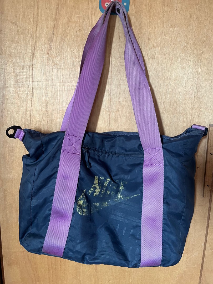 Nike Shoulder Bag, Women's Fashion, Bags & Wallets, Shoulder Bags on