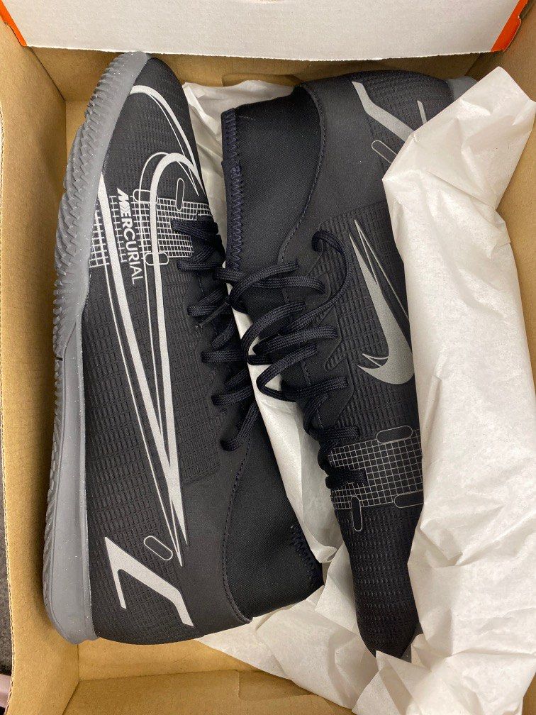 NIKE SUPERFLY 8 mercurial futsal size10 Sports Equipment Other
