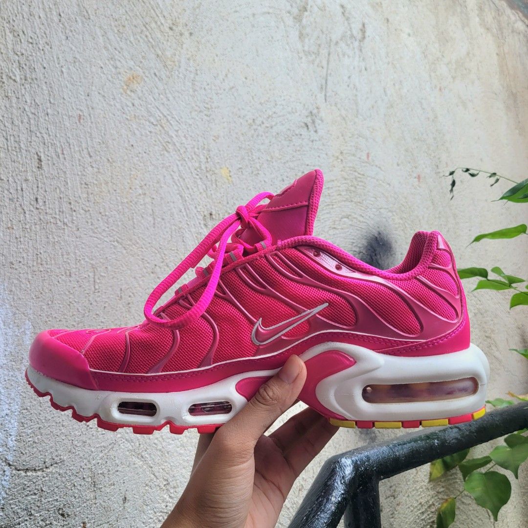 sneaker nike tn