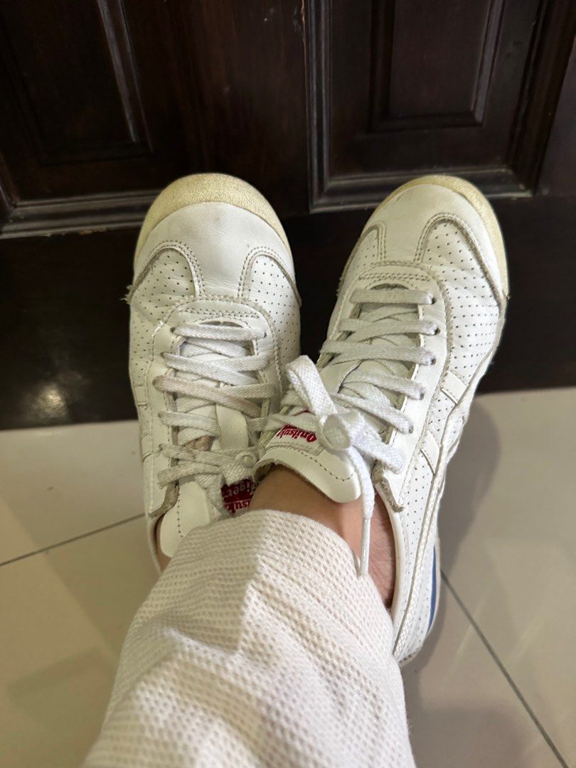 Onitsuka tiger slip deals on 5.0