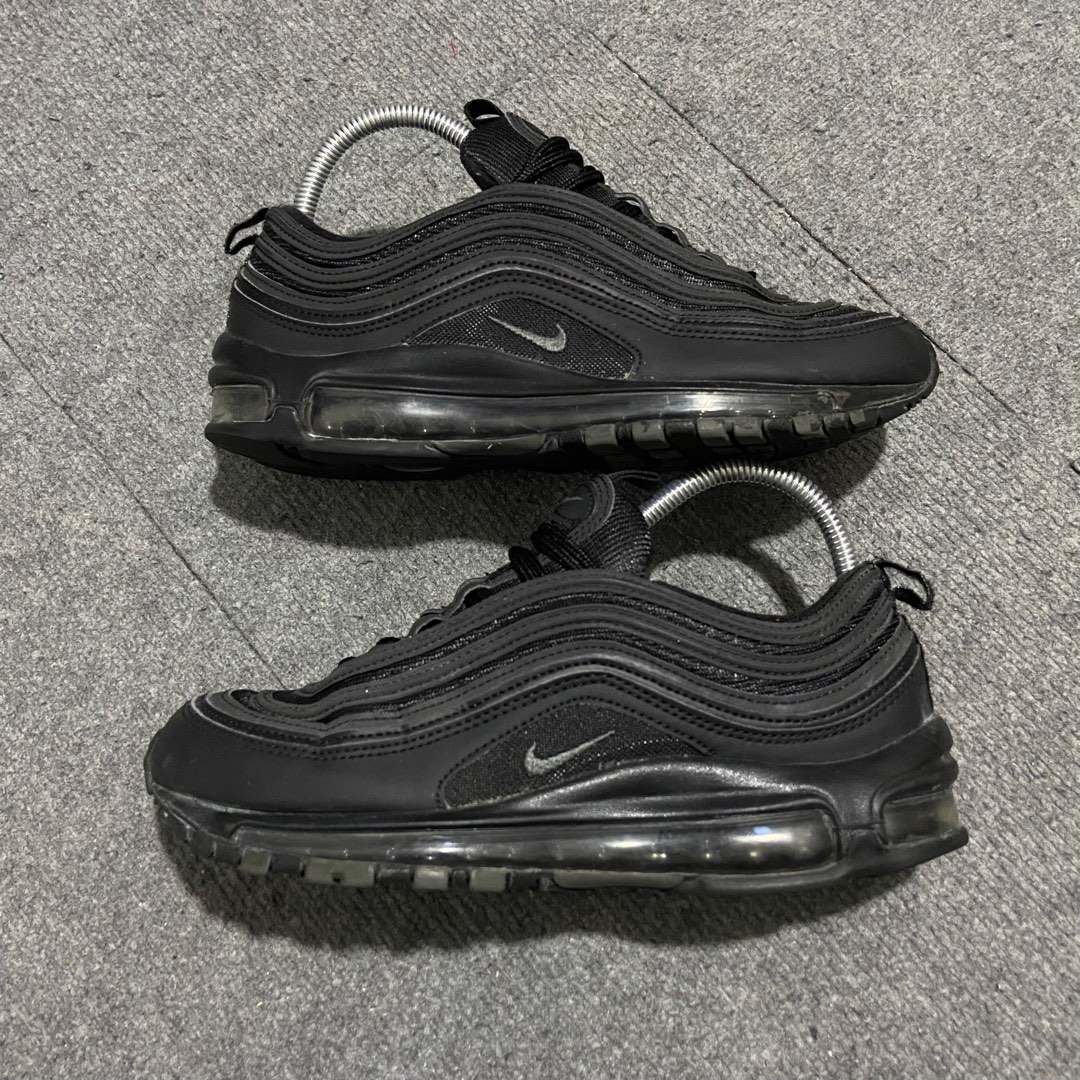 Black air max 97 triple black discount