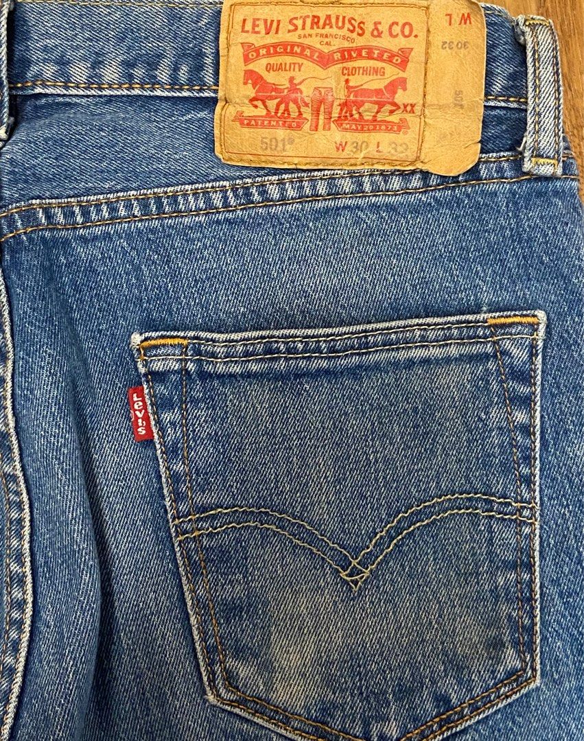 Levis 713 2024