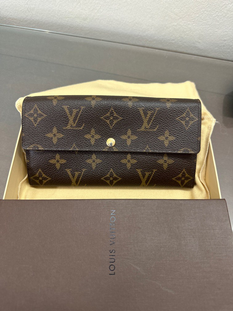 Preloved LV Wallet
