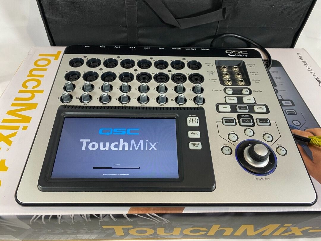 QSC TouchMIX-16 デジタルミキサー SKB製ケース付】QSC TouchMIX