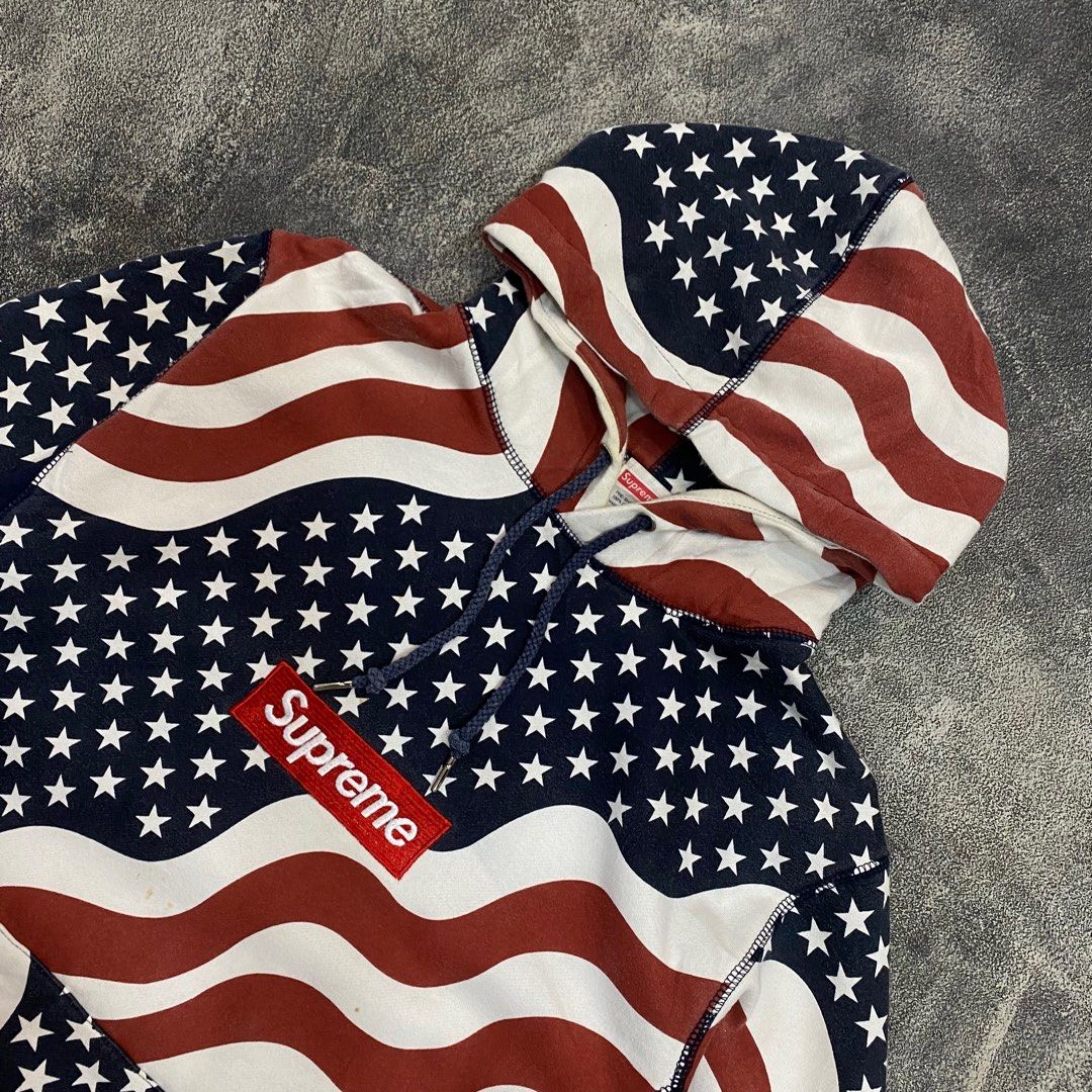 Supreme box deals logo america