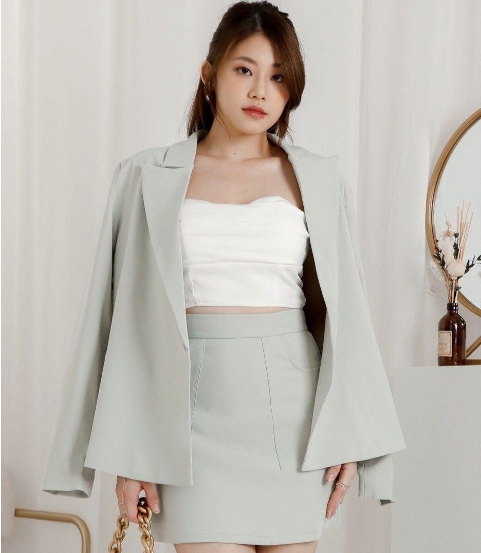 S TSS Brandy Oversized Blazer in Mint, Women's Fashion, Coats