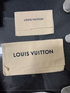 Louis Vuitton SS18 Virgil Abloh Monogram Solar Ray Men Multiple Wallet,  Luxury, Bags & Wallets on Carousell