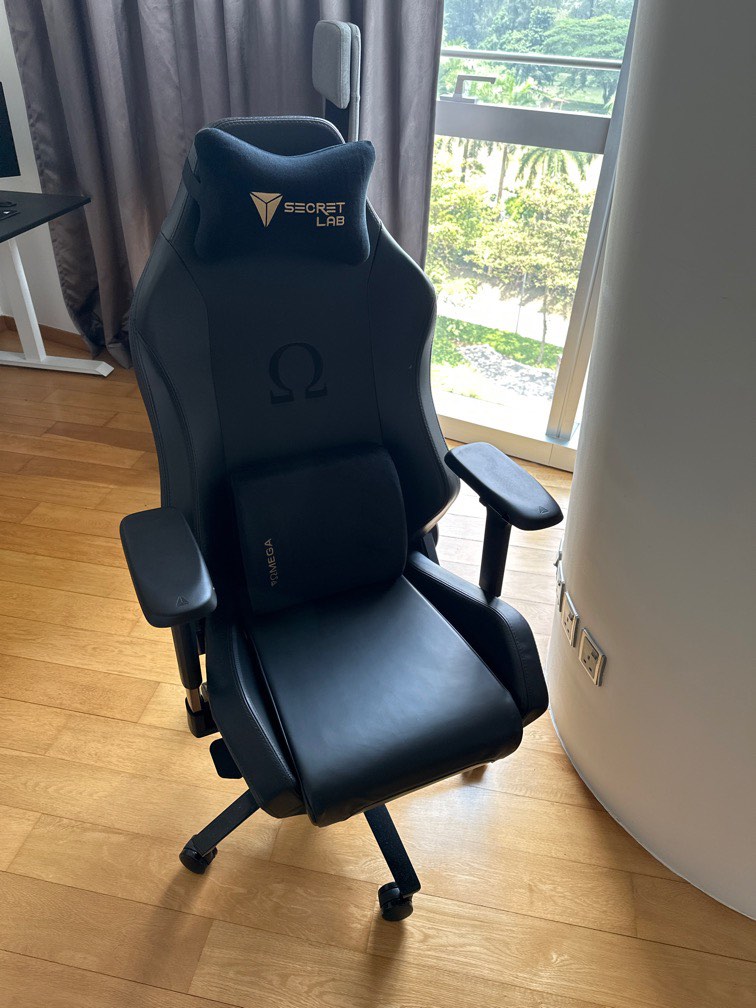 Secretlab Omega Brand New Napa Leather Furniture Home Living