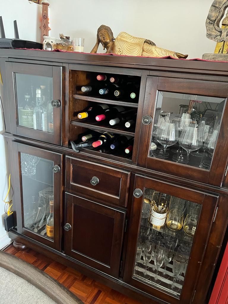 Crockery Cabinet Display