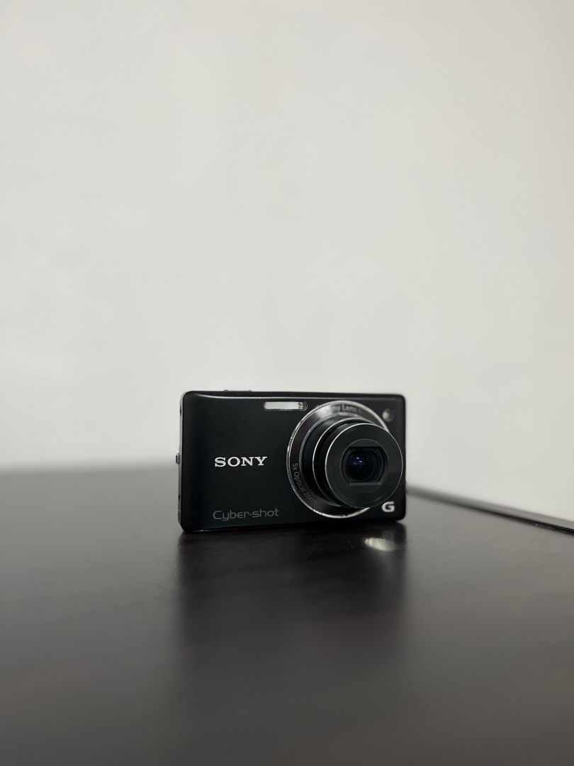 Sony Cybershot dsc w380 digital camera, Photography, Cameras on Carousell