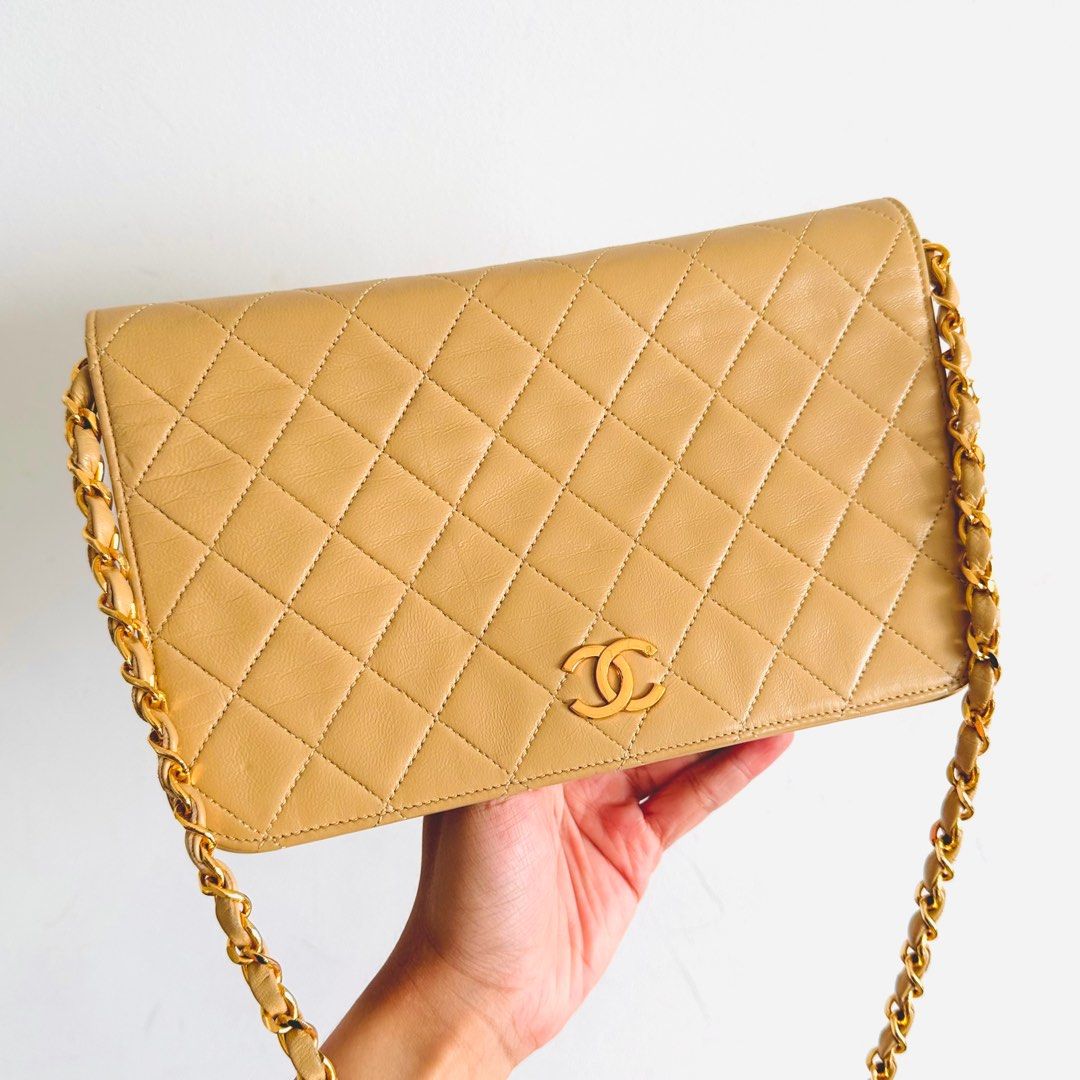 STEAL 💕 Chanel Beige GHW CC Logo Small Full Flap Quilted Lambskin Vintage  Shoulder Sling Bag Pre Series Authentic