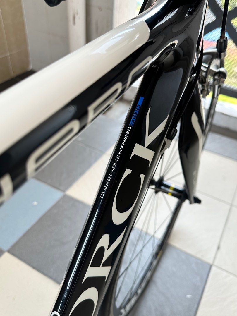 Storck Scenero Full Carbon Aero Lightweight Road Bike Sram Red groupset