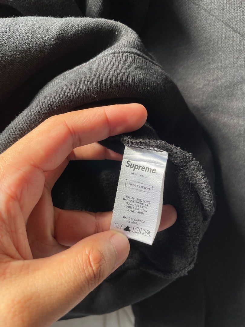 SUPREME CORNER LABEL HOODIE BLACK Men s Fashion Tops Sets