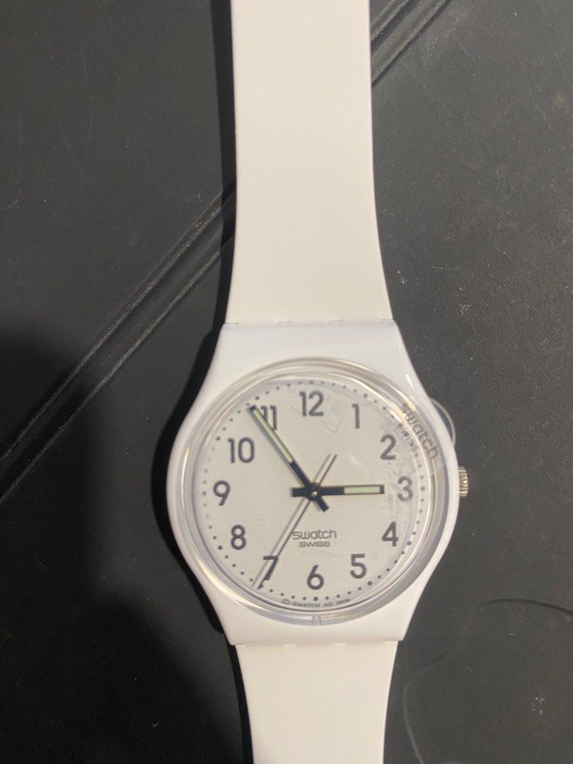 Swatch watch (Category: Watches) located in Petaling Jaya. Submitted by silvertiger_12548d (Listing ID 1258960310, Image 1). Description: Brand new in box Size 34 Trason for sell - wrong size.