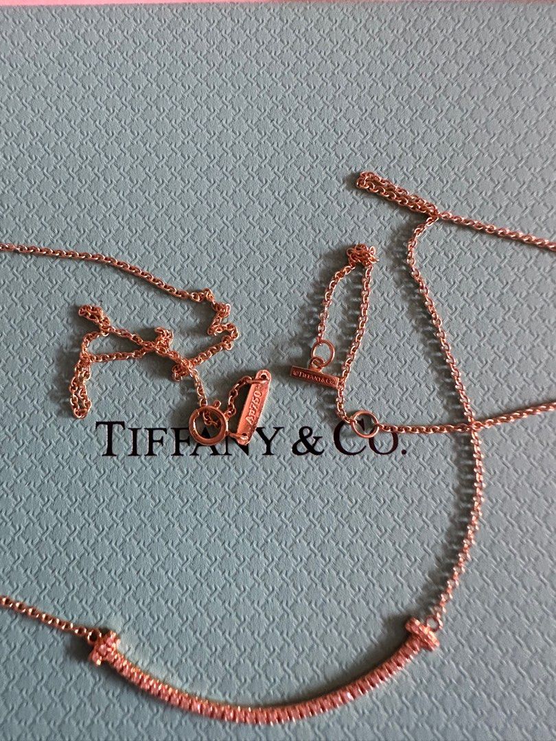 Tiffany co store smiley necklace