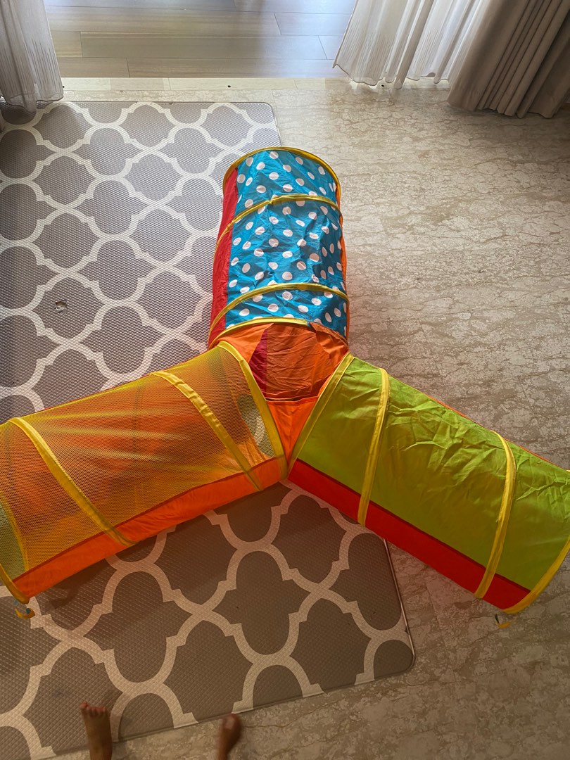 Toddler crawling tunnel, Hobbies & Toys, Toys & Games on Carousell