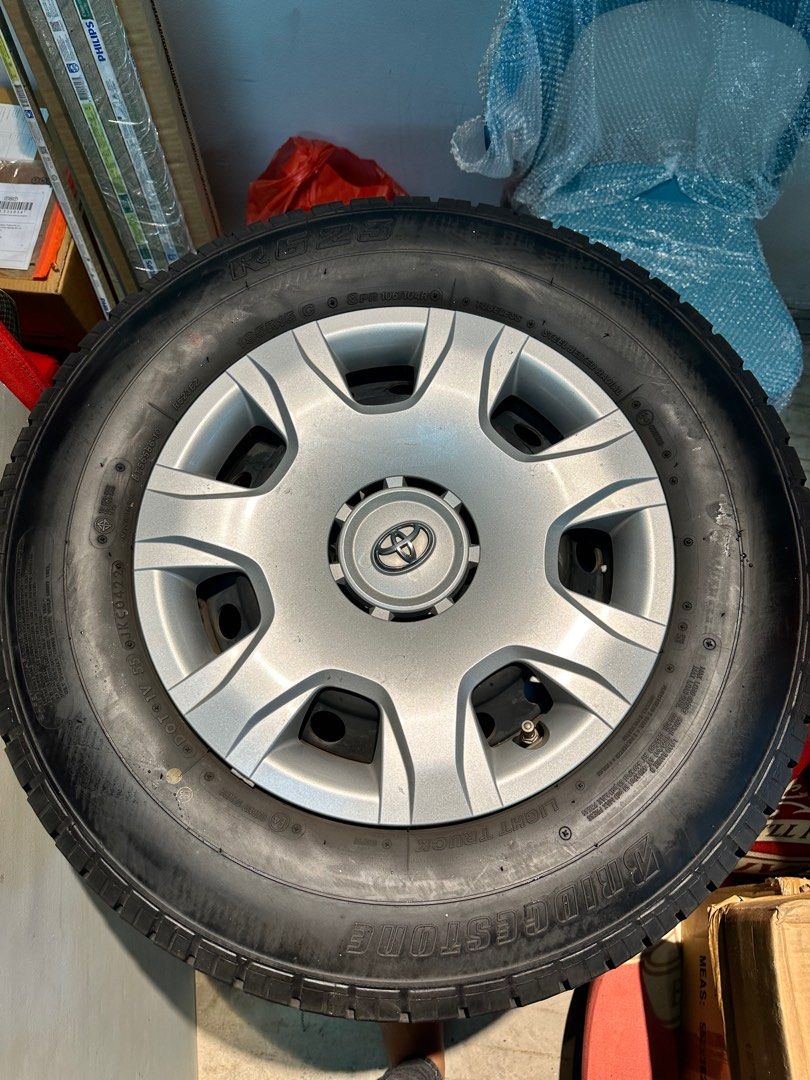 Toyota HIACE Original Rims, Car Accessories, Accessories on Carousell