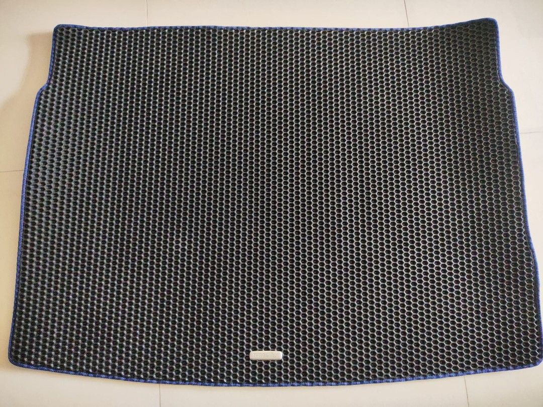 Trapo boot mat MK6 Volkswagen golf, Car Accessories, Accessories on