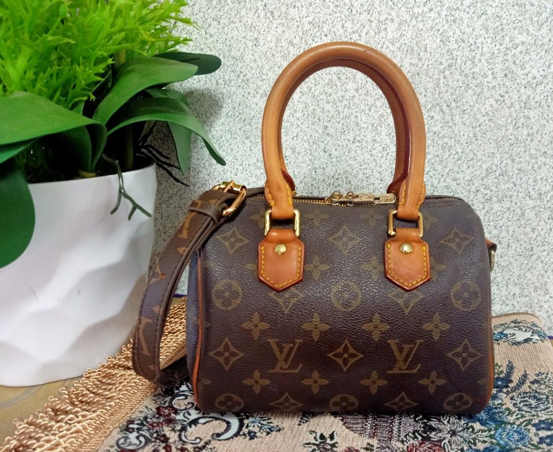 LV Speedy 30 - Real Leather Adjustable Strap