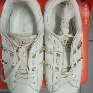 Devise Min harpun 100+ affordable "valentino shoes" For Sale | Carousell Philippines