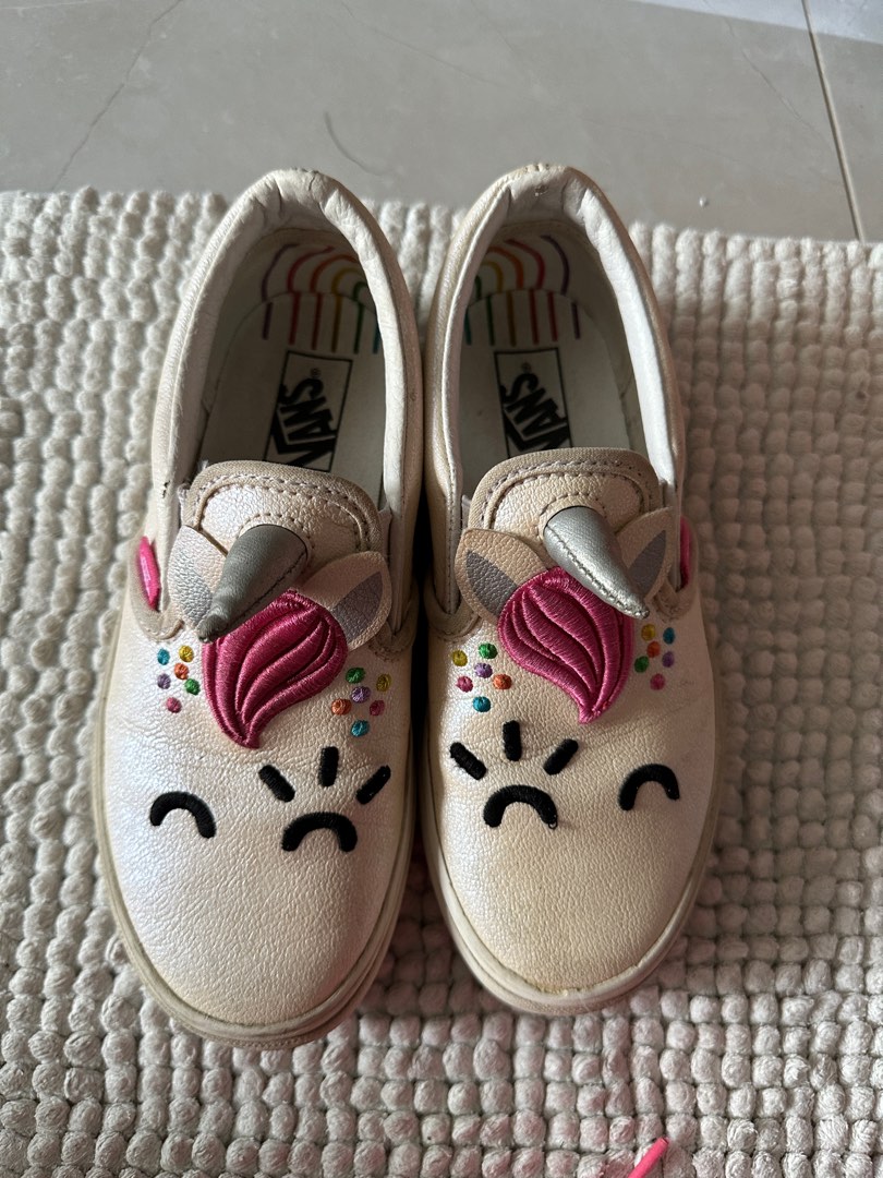 Girl unicorn vans outlet