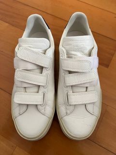 （分類：）位於 。 由 thomasfong1128 提交（商品編號 1258921452，圖片 1）。簡介： 。