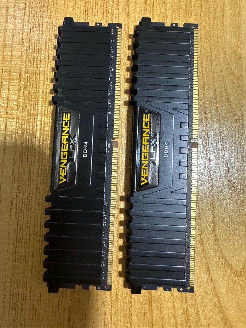 Corsair ddr4 3000mhz C16 ram 8gb 2