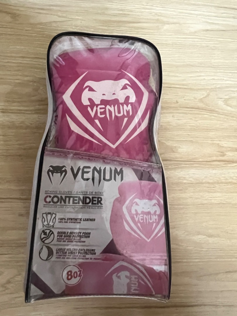 Venum Boxing Gloves 8oz Unused, Sports Equipment, Other Sports