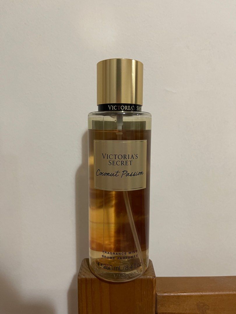 Victoria's Secret Coconut Passion Fragrance Mist 250ml, Beauty & Personal  Care, Fragrance & Deodorants on Carousell