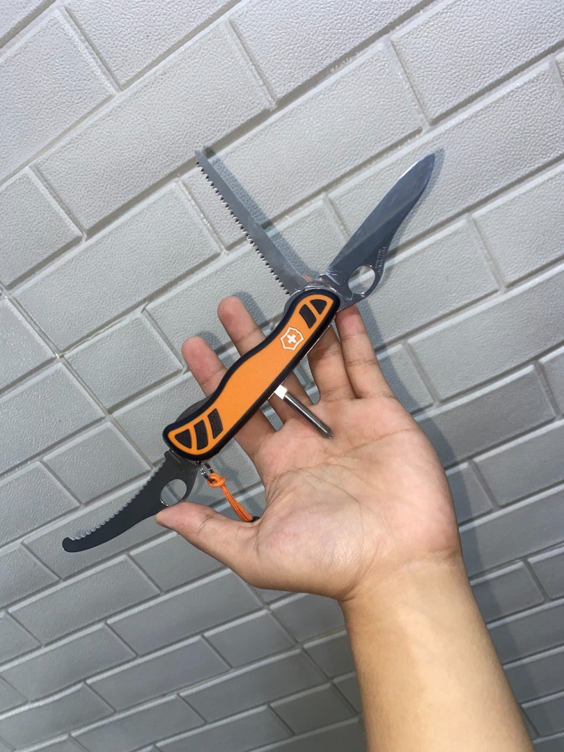 Victorinox Hunter XT Grip Orange Swiss Army Knife Sports