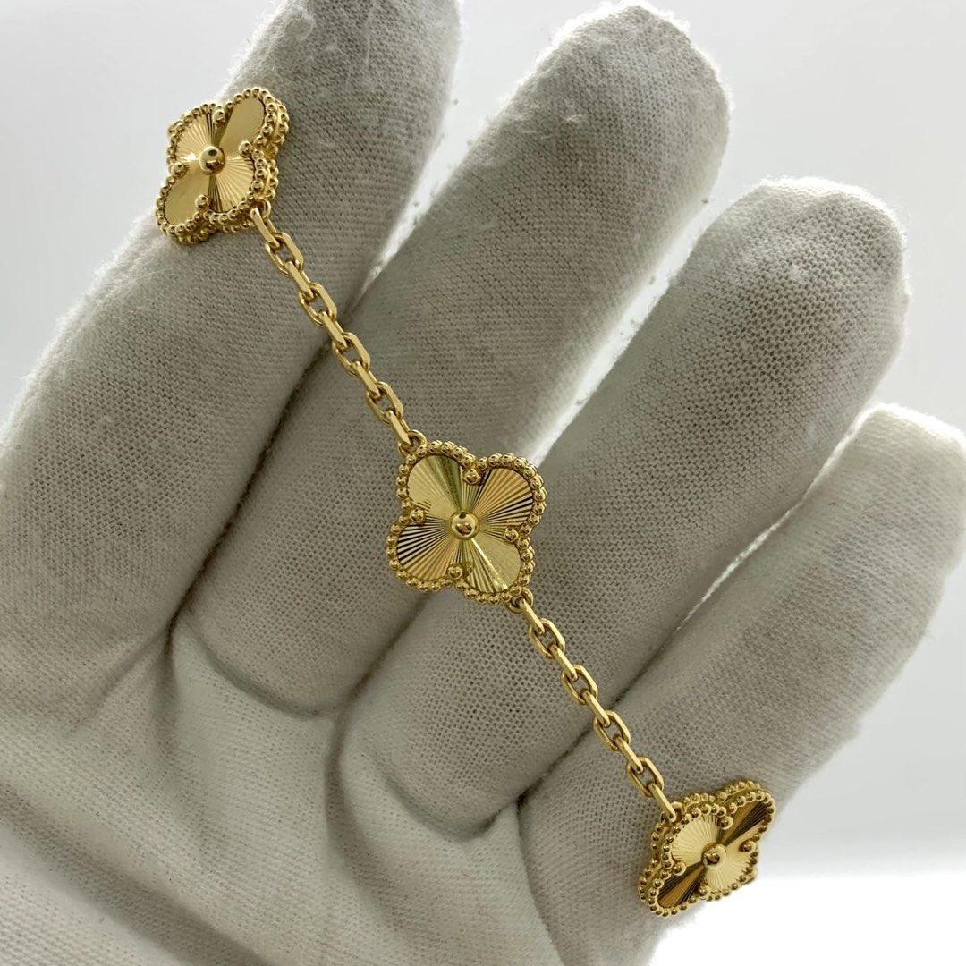 Vintage Alhambra bracelet, 5 motifs - VCARP3JK00 - Van Cleef