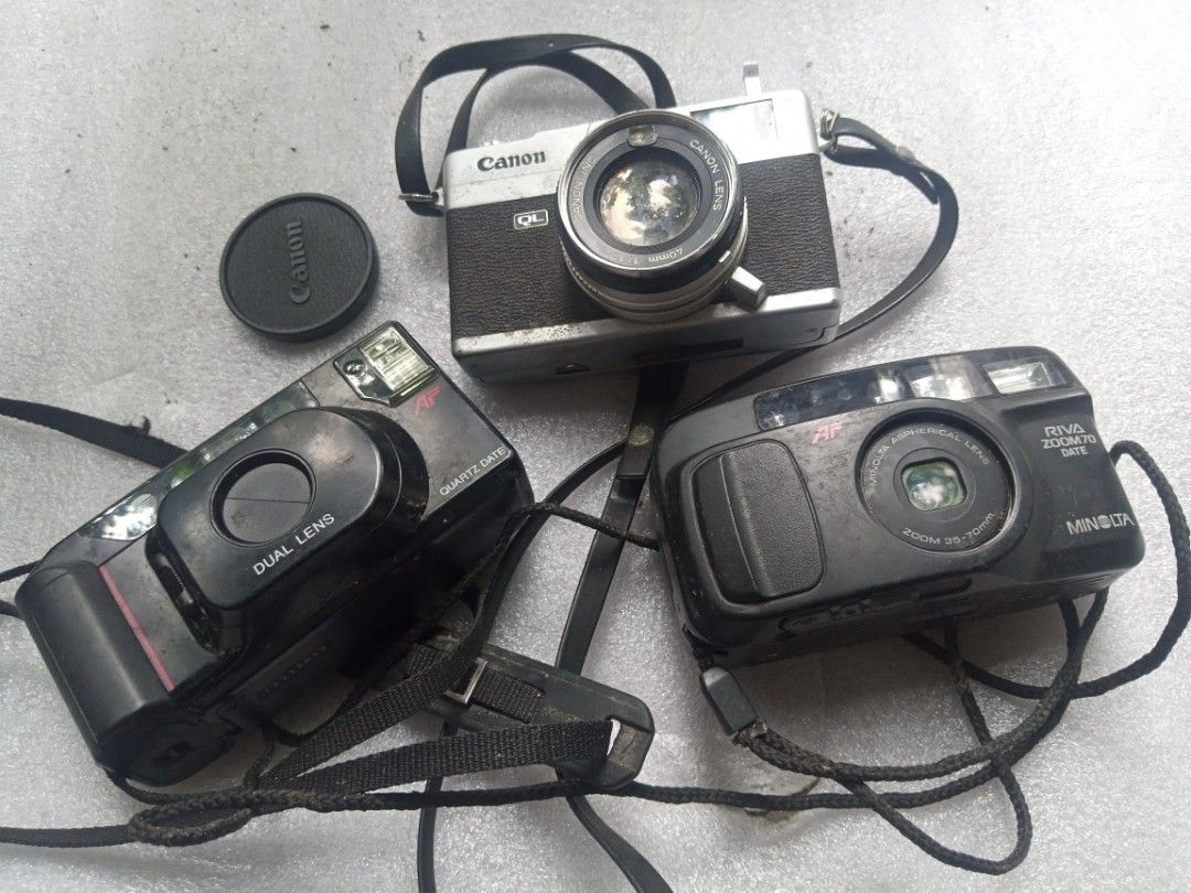 Vintage Film Cameras (Category: Cameras) located in Quezon City. Submitted by kenz1000 (Listing ID 1259040537, Image 1). Description: For Sale -3pcs Vintage Film Cameras -Untested, selling as is, for parts, repair, display -1500php -Litex Commonwealth meetup, rider pickup si buyer magbook, regular LBC shipping only, pass muna sa cop,cod.
