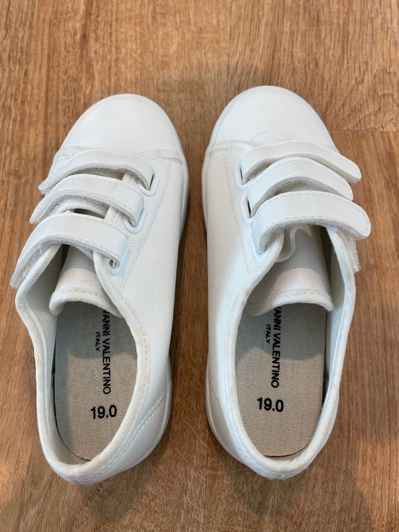 White school shoes Valentino size 19