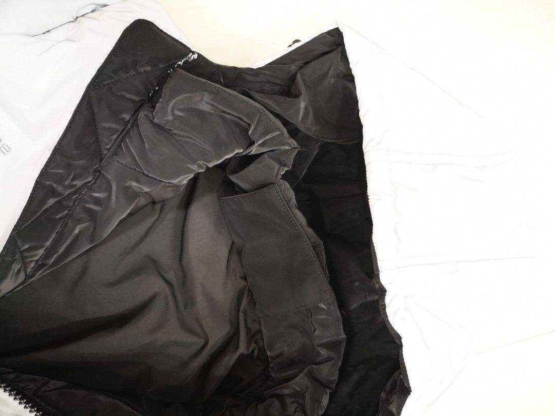 Winter Jacket Down (Category: Babies & Kids Fashion) located in Singapore. Submitted by nanarocks (Listing ID 1258956071, Image 3). Description: Unworn nor used. Washed once by hand Didnt use in e end because thick for weather we going into. Suitable for winter and also autumn Believe this can support below 0 degree winter with layering Measurement Shoulder 45 cm Ptp 48cm Shoulder to bottom 50cm Sleeves tip to shoulder 40cm Size CN 120 my boy is 