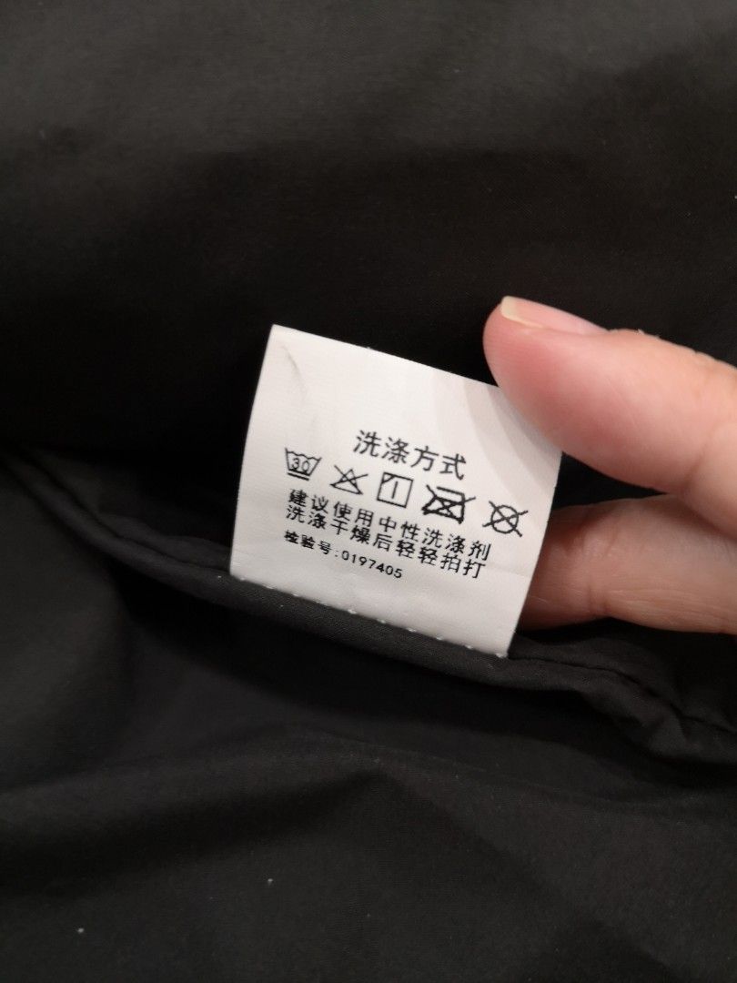 Winter Jacket Down (Category: Babies & Kids Fashion) located in Singapore. Submitted by nanarocks (Listing ID 1258956071, Image 8). Description: Unworn nor used. Washed once by hand Didnt use in e end because thick for weather we going into. Suitable for winter and also autumn Believe this can support below 0 degree winter with layering Measurement Shoulder 45 cm Ptp 48cm Shoulder to bottom 50cm Sleeves tip to shoulder 40cm Size CN 120 my boy is 