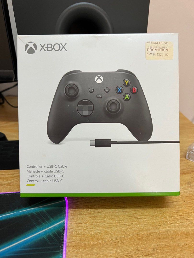 xbox series X/S controller with recharge battery and dock, Video Gaming