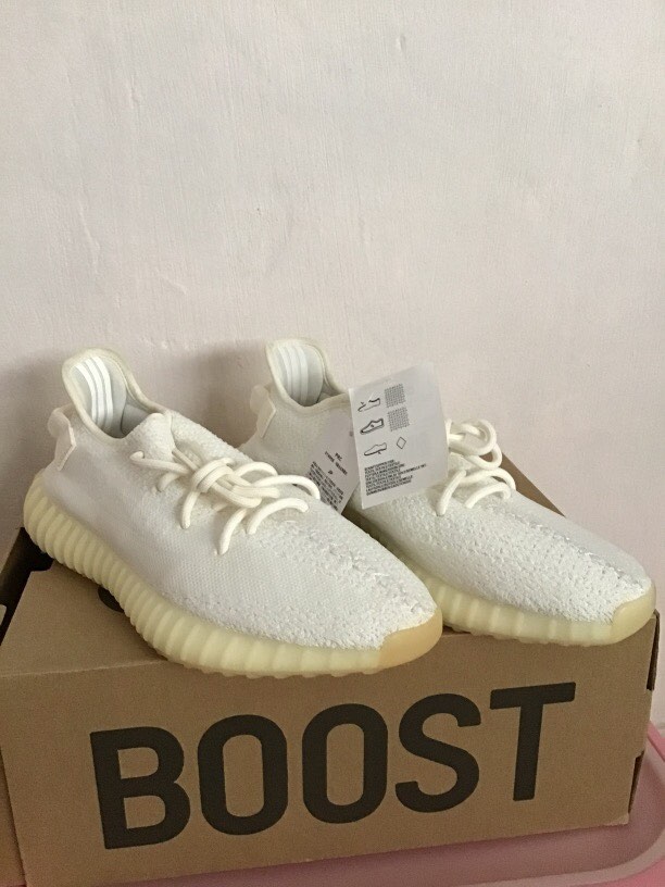 Yeezy Boost 350 V2 Cream Men s Fashion Footwear Sneakers on