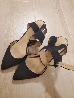 （分類：）位於 。 由 gelle1 提交（商品編號 1258957770，圖片 1）。簡介： 。