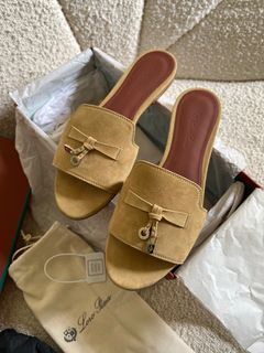 🦄 LORO PIANA Summer Charms Suede Slides  IT 37 Authentic