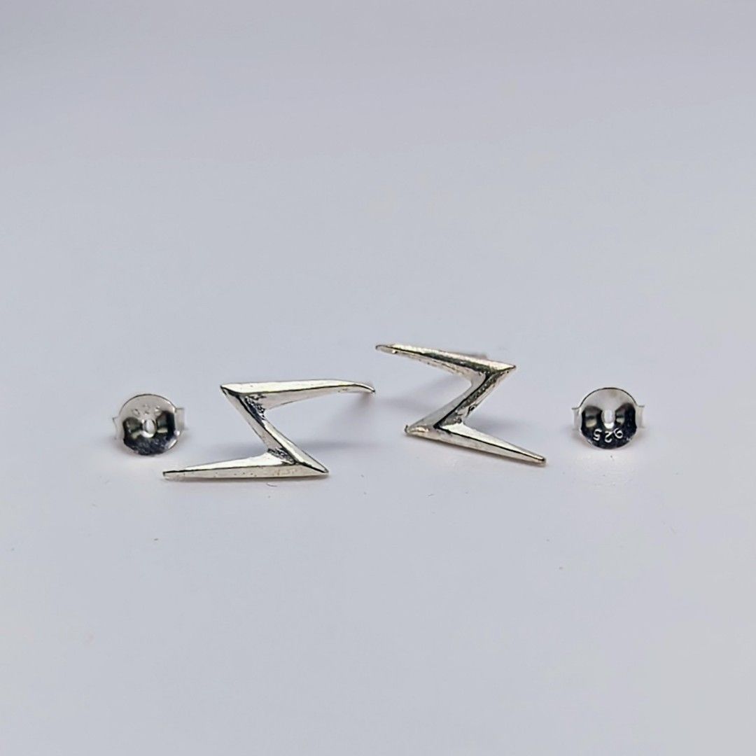 925 sterling silver flash Z earrings ear studs NEW