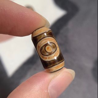 ▪️鈣化凹凸小天珠 天地星辰兩眼▪️64234490166146110