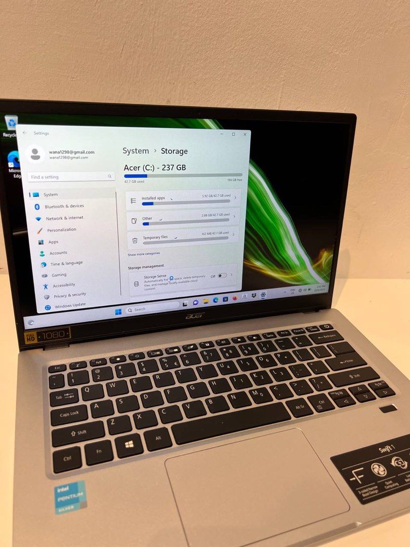 Acer swift sales 1 ssd