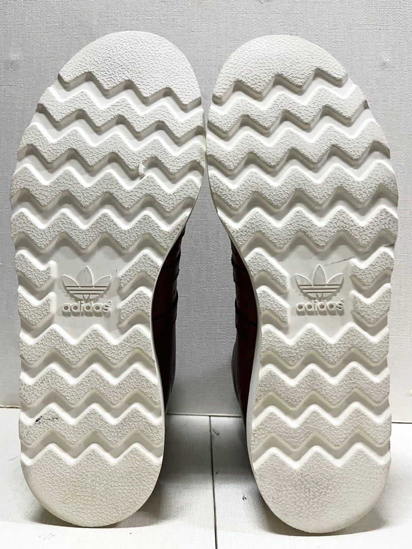 Adidas winter star top